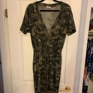 NEVER WORN - small camo jumpsuit